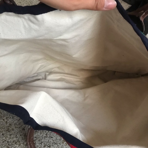 W Monogram Plaid Bag - Picture 2 of 7